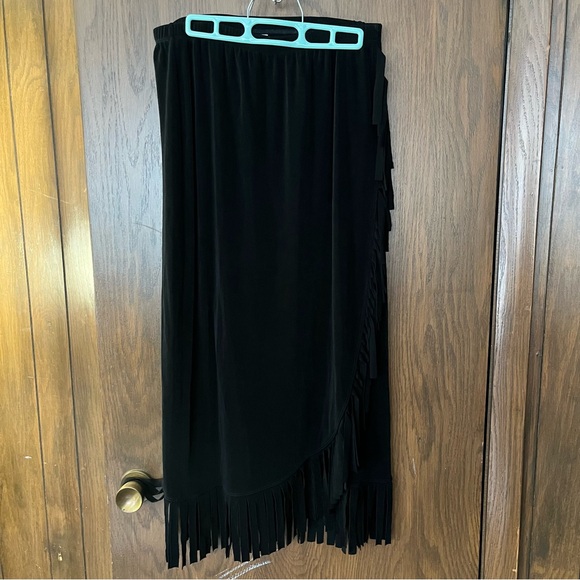 Chico's Travelers black long wrap-style fringe hem skirt - Picture 2 of 7